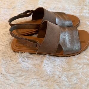 Sorel Ella II Metallic Suede Slingback Flat Sandals Tan NL4664-240 Womens 6.5